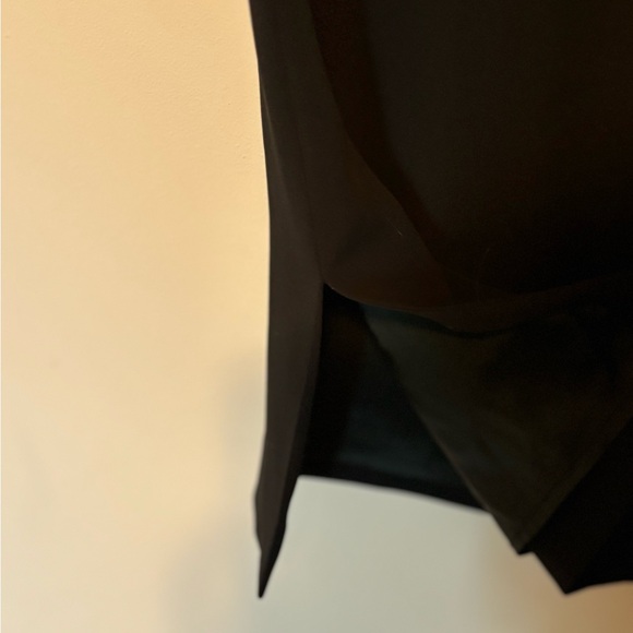 WINTER SALE - Giorgio Armani Pencil Skirt - Picture 5 of 5